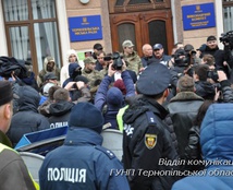 У Тернополі поліція розпочала кримінальне провадження за перешкоджання діяльності депутатів місцевої ради