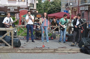 Виступ на Дні вуличної музики 17 травня 2014 Тернопіль