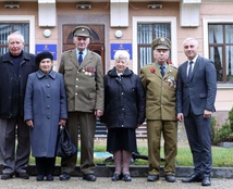 Напередодні Свята Покрови у Тернопільській міськрада вшанували ветеранів ОУН-УПА та воїнів АТО