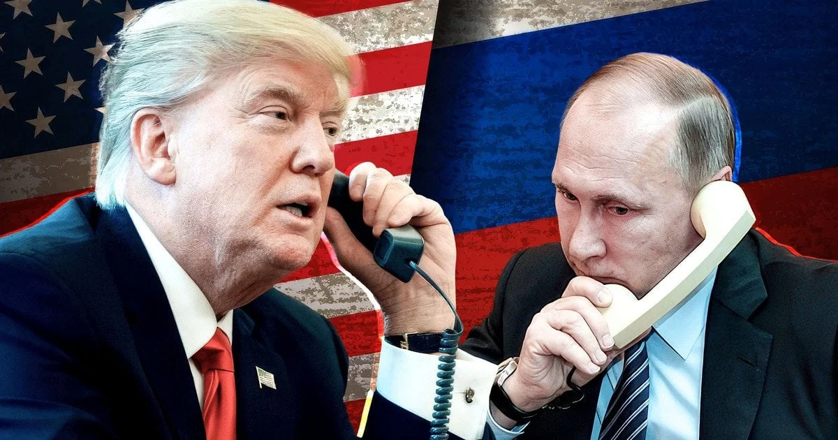 Володимир Путін і Дональд Трамп розмовляють по телефону на тлі прапорів РФ та США