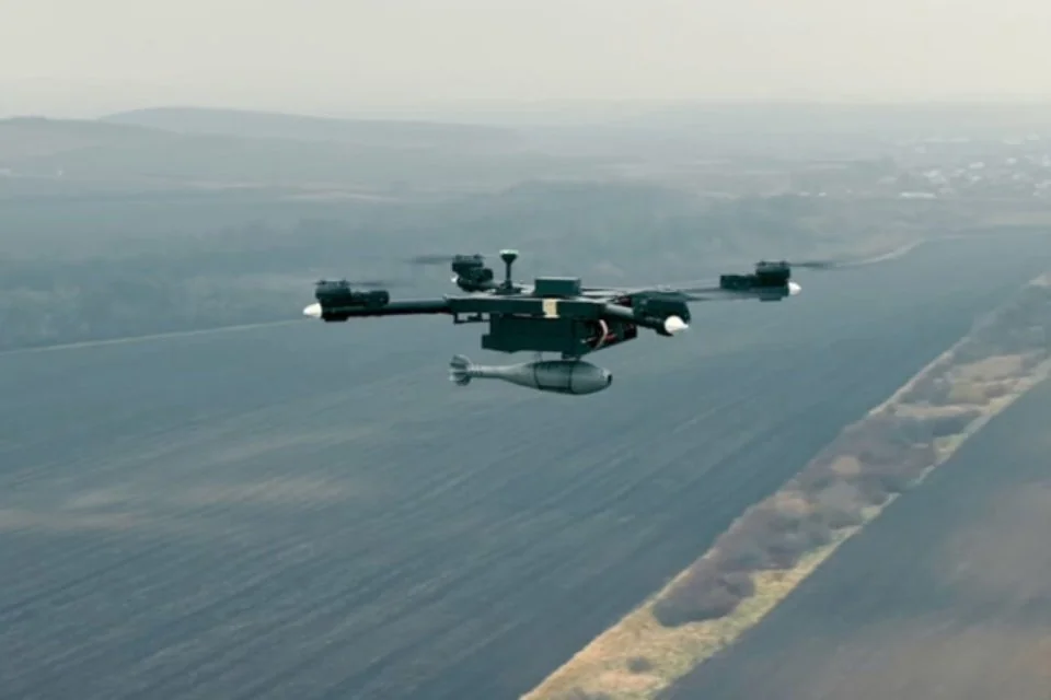 FPV-дрон з українського фронту, використаний Хезболлою для атаки на гелікоптер Black Hawk