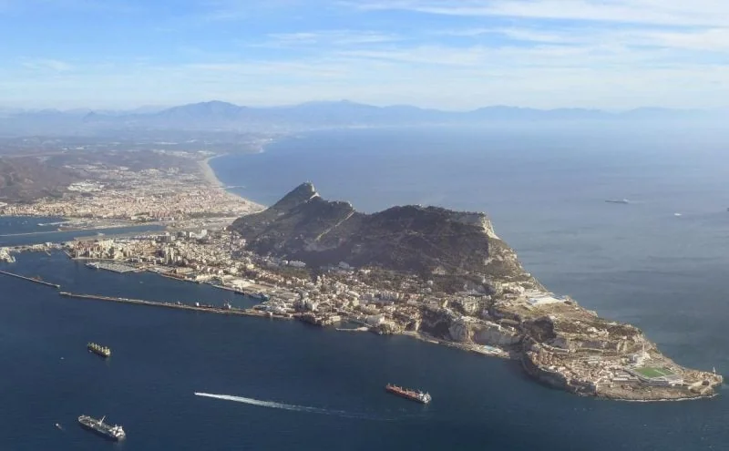 Гібралтар з Europa Point скидає неочищені стоки в Середземне море: аерознімок.