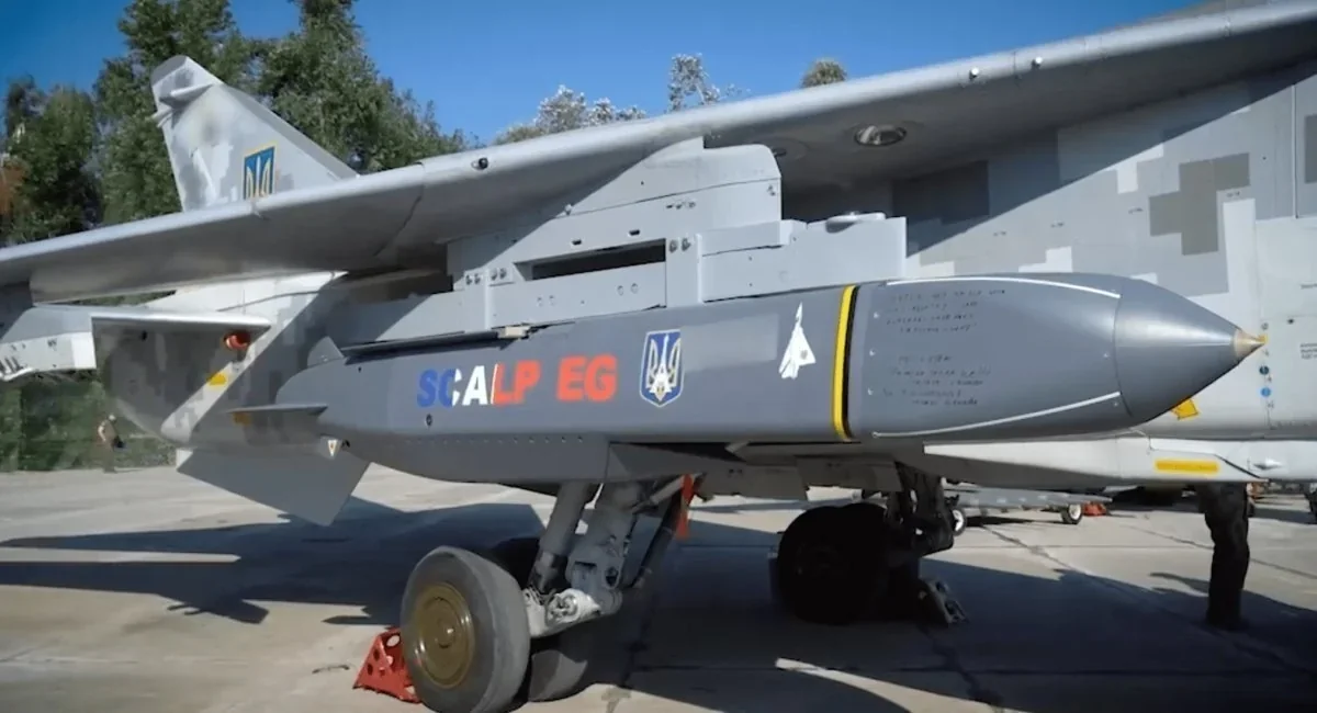 Ракета SCALP EG, подібна до Taurus, під крилом українського винищувача